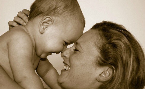 Ayudas de la Seguridad Social por maternidad en 2016 ayudas a mamas 2015