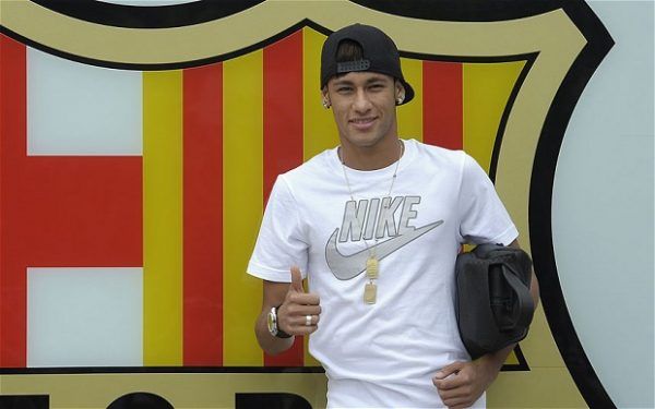 Cuánto gana Neymar cuanto-dinero-gana-neymar