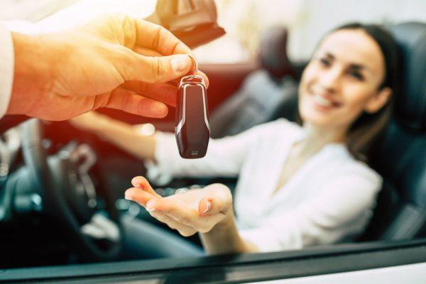 Coche nuevo o de segunda mano