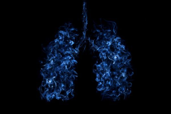 Pulmones llenos de humo 